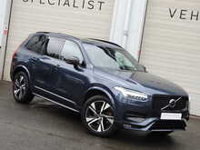 Volvo XC90 B5 MHEV R-Design