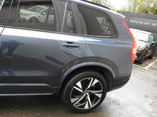 Volvo XC90 B5 MHEV R-Design