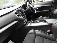Volvo XC90 B5 MHEV R-Design