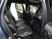 Volvo XC90 B5 MHEV R-Design