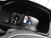Volvo XC90 B5 MHEV R-Design