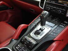 Porsche Cayenne T V8 Turbo