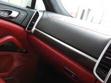 Porsche Cayenne T V8 Turbo