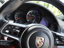 Porsche Cayenne T V8 Turbo