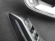 Ford Fiesta T EcoBoost ST-Line Edition