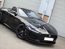 Jaguar F-Type V8 First Edition
