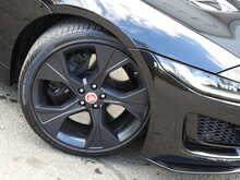 Jaguar F-Type V8 First Edition
