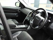 Land Rover Discovery SD V6 HSE Luxury