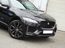 Jaguar F-PACE P300 300 Sport