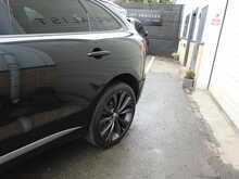 Jaguar F-PACE P300 300 Sport