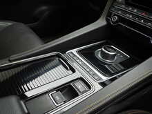Jaguar F-PACE P300 300 Sport