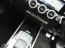 Mercedes-Benz B Class B200 AMG Line Edition