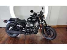 Sinnis Hyosung Aquila GV300S 