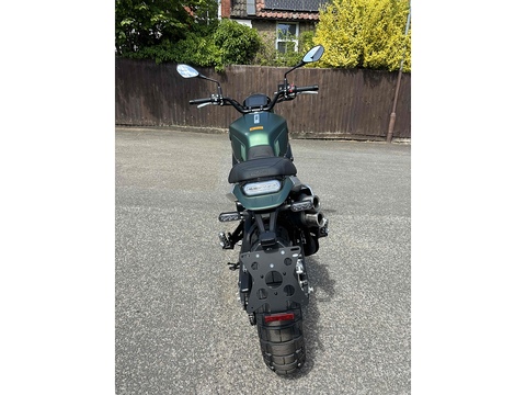 800 Trail E5 800 Motorbike Manual Petrol