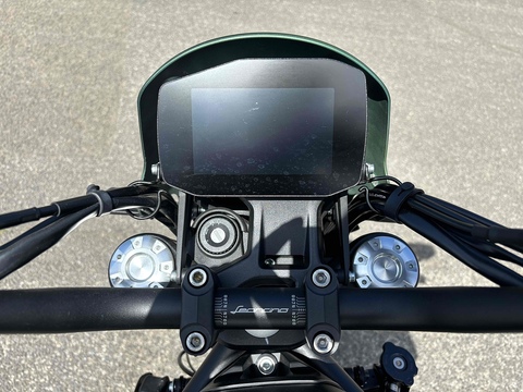 800 Trail E5 800 Motorbike Manual Petrol
