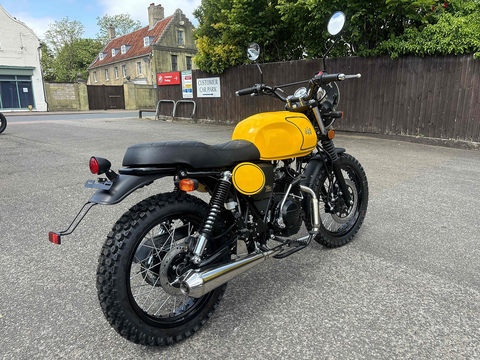 Scrambler Motorcycle 125 Petrol