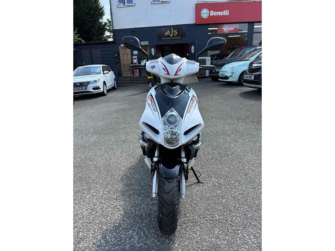 Scooter  49 Auto Petrol