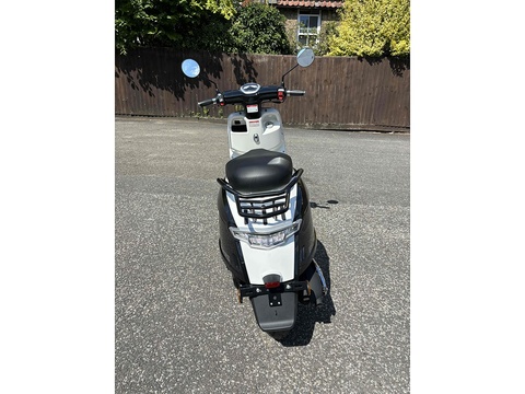 Moped Scooter 49 Auto Petrol