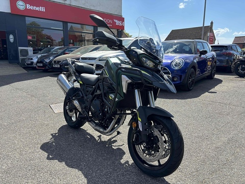 702 Adventure 700 Manual Petrol