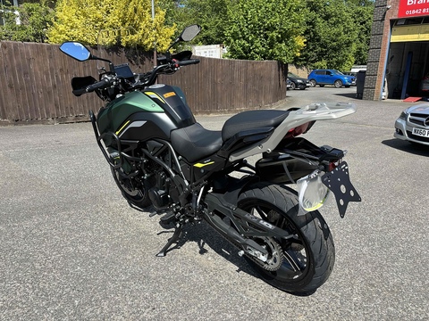 702 Adventure 700 Manual Petrol