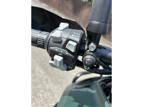 702 Adventure 700 Manual Petrol