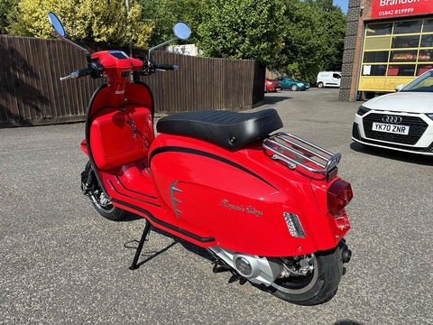 E5.5 Scooter 125 Auto Petrol