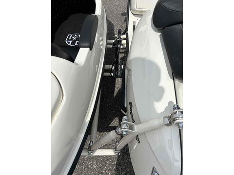 E5.5 Sidecar 308 Automatic Petrol