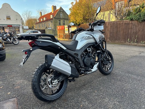 V Adventure 998 Manual Petrol