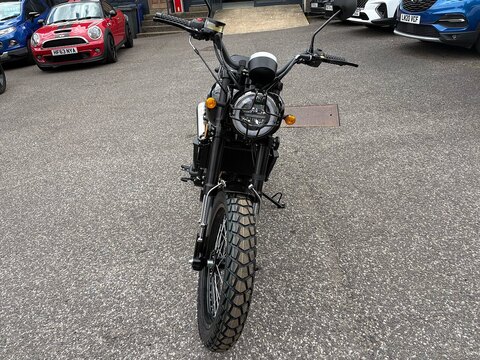 E5.5 Scrambler 125 Manual Petrol