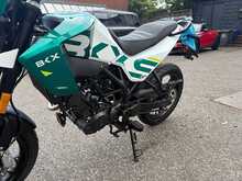Benelli BKX 125 S 