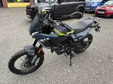 Benelli BKX 125 