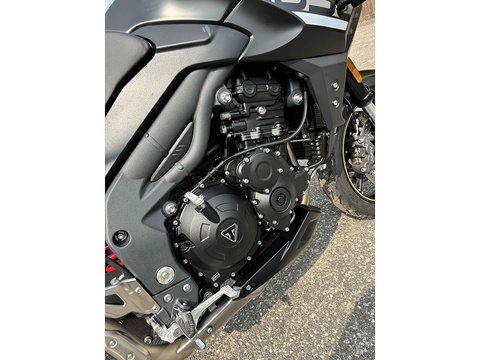 Tiger 1050   0.0  Petrol