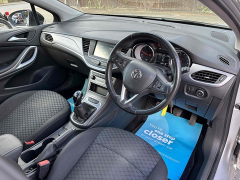 1.5 Turbo D Business Edition Nav Sports Tourer 5dr Diesel Manual Euro 6 (s/s) (122 ps)