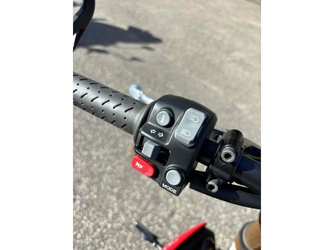 Speed Triple 1050   0.0  Petrol