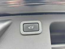 Land Rover Discovery Sport TD4 HSE 