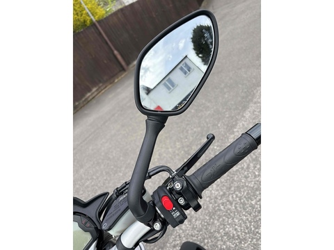 Brutale   0.0  Petrol