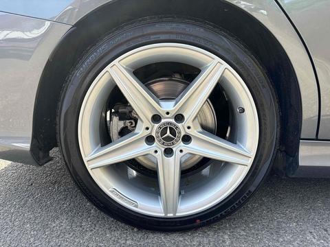 2.1 C220d AMG Line Estate 5dr Diesel G-Tronic+ Euro 6 (s/s) (170 ps)