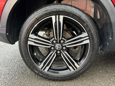 1.5 VTi-TECH Exclusive SUV 5dr Petrol Manual Euro 6 (s/s) (106 ps)