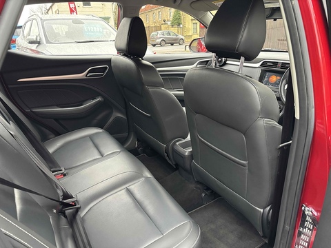 1.5 VTi-TECH Exclusive SUV 5dr Petrol Manual Euro 6 (s/s) (106 ps)