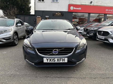 1.6 D2 SE Lux Hatchback 5dr Diesel Manual Euro 5 (s/s) (115 ps)