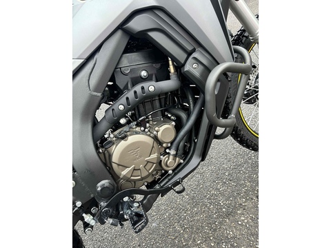 300 Adventure Petrol Manual Euro 5 (28 ps)