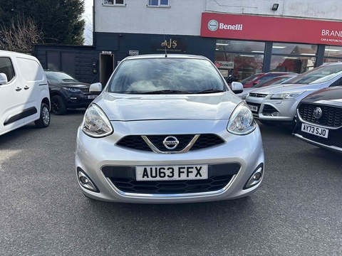 1.2 Tekna Hatchback 5dr Petrol Manual Euro 5 (80 ps)