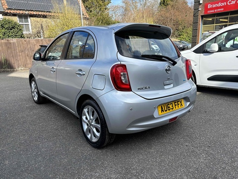 1.2 Tekna Hatchback 5dr Petrol Manual Euro 5 (80 ps)