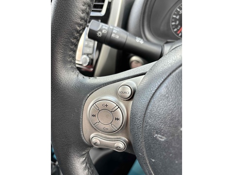 1.2 Tekna Hatchback 5dr Petrol Manual Euro 5 (80 ps)