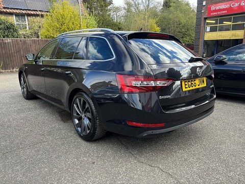 2.0 TDI Laurin & Klement Estate 5dr Diesel Manual Euro 6 (s/s) (150 ps)