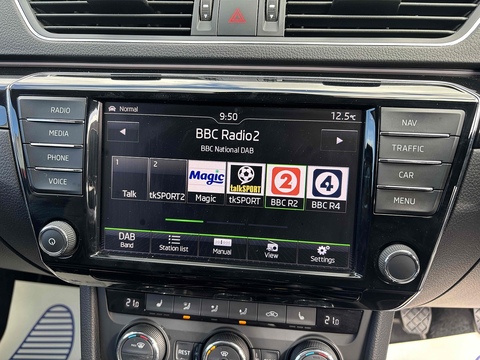 2.0 TDI Laurin & Klement Estate 5dr Diesel Manual Euro 6 (s/s) (150 ps)