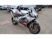 Aprilia RSV1000  