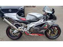 Aprilia RSV1000  