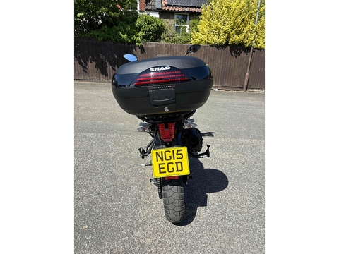800 XR Adventure Petrol Manual (95 ps)