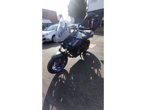 700 Adventure Petrol Manual Euro 5 (73 ps)